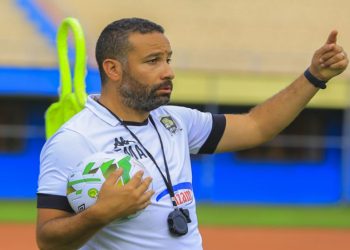 إقالة جديدة بالدوري المغربي على بعد جولات من نهاية الدوري