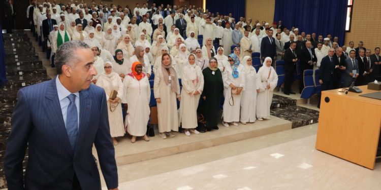 الحموشي يستقبل أسرة الأمن الوطني ومراقبة التراب الوطني المتجهين للديار المقدسة لأداء فريضة الحج