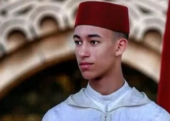 الذكرى الـ21 لميلاد ولي العهد الأمير مولاي الحسن.. مناسبة لتأكيد تمسك الأمة بمبدأ الوفاء للعرش