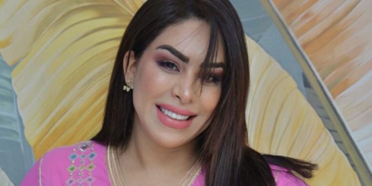 الرجوي تشيد بأخلاق الفنانة دنيا بطمة