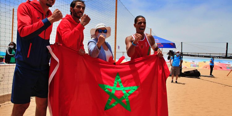 المنتخب المغربي لكرة الطائرة الشاطئية يفوز ببطولة إفريقيا ويتأهل لأولمبياد باريس