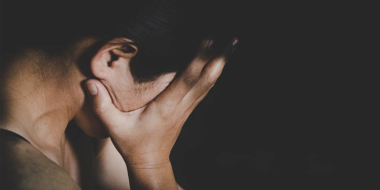 رجل أعمال يحول شركته لوكر استغلال العاملات جنسيا