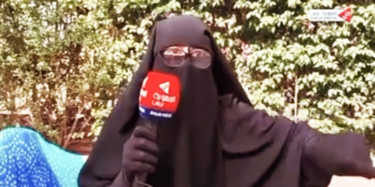 إيداع سيدة مستشفى للأمراض العقلية بعد نشرها وقائع مزعومة بشأن وفاة شخصيات سياسية