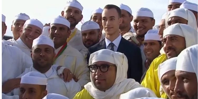 ولي العهد يترأس نهاية جائزة الحسن الثاني لفنون الفروسية التقليدية