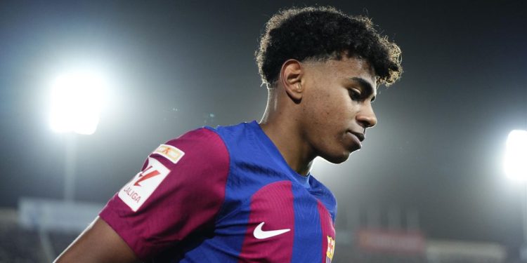 يامال يوضح سبب تفضيله تمثيل المنتخب الإسباني على حساب المنتخب المغربي