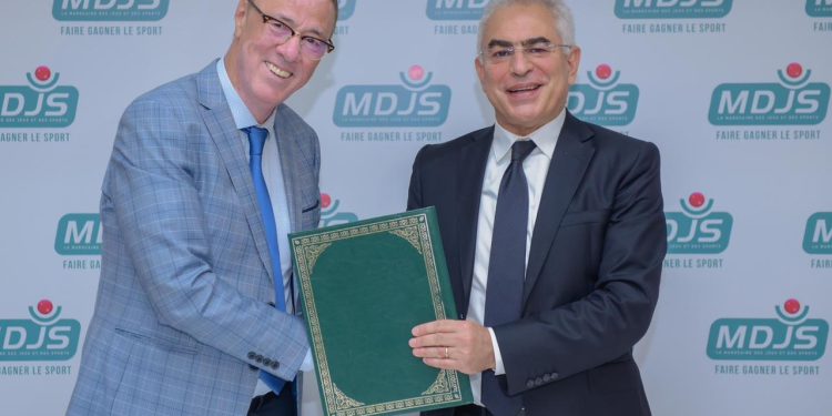 يونس المشرفي والإدريسي يوقعان تحديث اتفاقية شراكة بين المغربية للألعاب والرياضة والجمعية المغربية للصحافة الرياضية