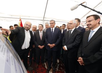 إقليم طاطا.. أخنوش يطلق ويزور عددا من المشاريع التنموية