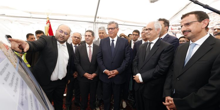 إقليم طاطا.. أخنوش يطلق ويزور عددا من المشاريع التنموية
