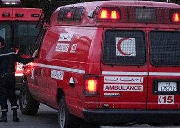 سيارة تنه_ي حياة خمسيني وسط الطريق بطنجة