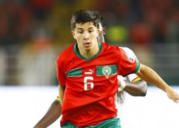 لاعب دولي مطلوب بقوة بلاليغا
