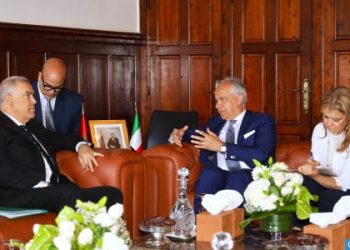 لفتيت يتباحث مع نظيره الإيطالي بالرباط