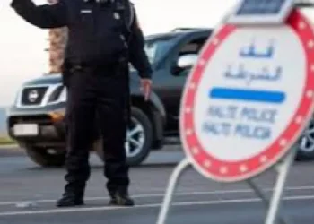 سائق دراجة نارية  يدهس شرطيا خلال محاولة فرار