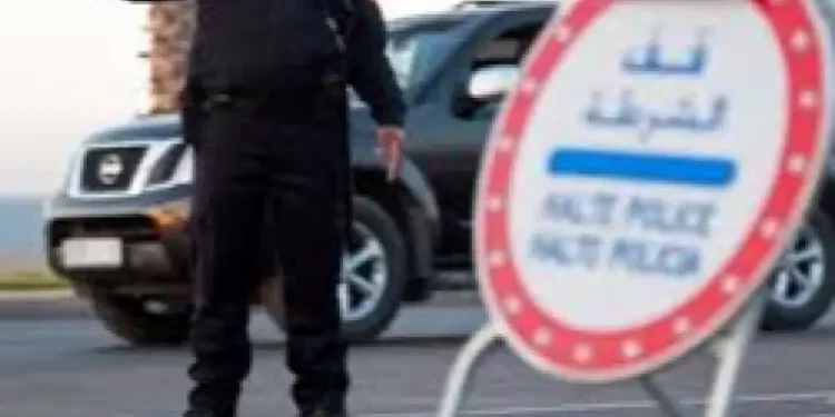 سائق دراجة نارية  يدهس شرطيا خلال محاولة فرار
