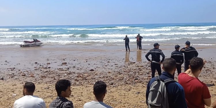 انقلاب قارب للهجرة السرية بساحل سيدي رحال