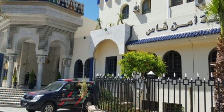 رخص غير قانونية تورط رئيس مقاطعة وأعوان سلطة بفاس