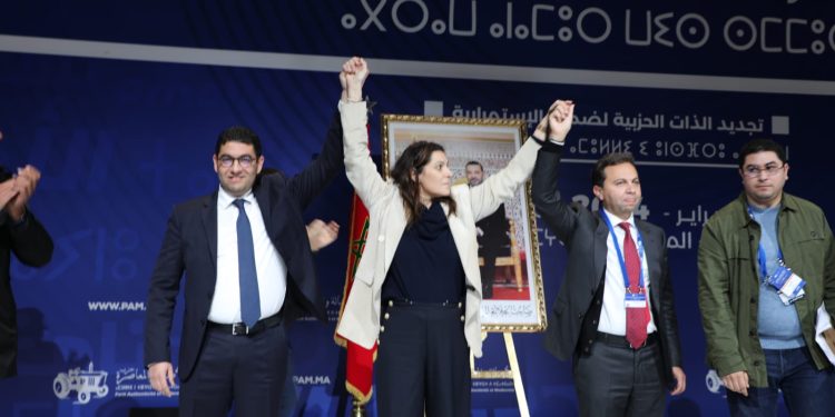 زلزال داخل ”التراكتور”