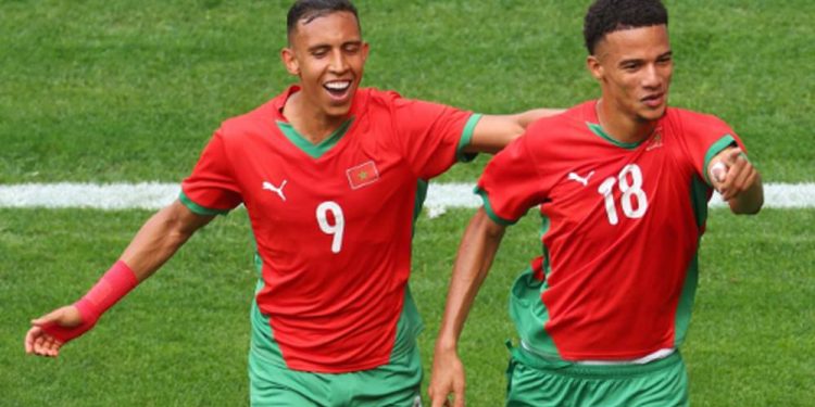 المنتخب الأولمبي يتخطى شقيقه العراقي ويعبر لربع نهائي الألعاب الأولمبية