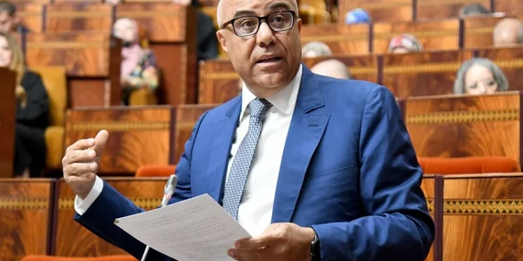 ميراوي يكشف تفاصيل أزمة طلبة الطب والصيدلة