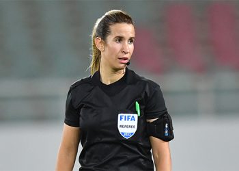 بشرى كربوبي تقود مباراة في إقصائيات كأس أمم إفريقيا المغرب 2025