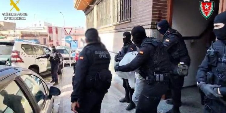 عملية أمنية مشتركة بين المغرب وإسبانيا تسفر عن اعتقال ثمانية إرهابيين