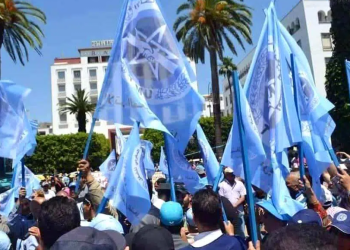 نقابة تدعو لإسقاط قانون الإضراب