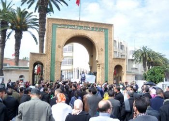 من جديد.. الإضرابات تعود للمحاكم