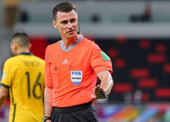 هذا هو حكم مباراة المنتخب الوطني ونظيره الإسباني في نصف نهائي الاولمبياد