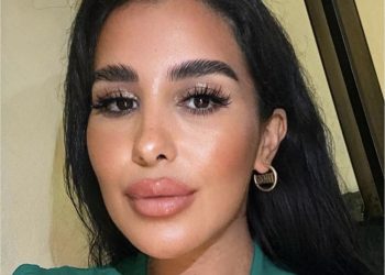 الإعلامية لمياء البكري تجر متابعا إلى القضاء