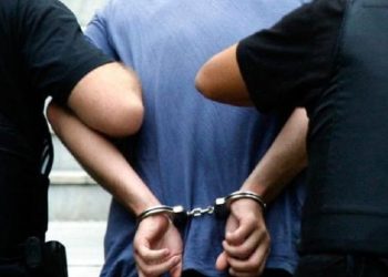الشرطة القضائية بالداخلة توقف مرتكب جريمة سرقة وكالة تحويل الأموال