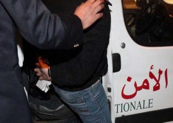 الأمن يداهم منزلا بطنجة ويحجز كمية من المخدرات والمشروبات الكحولية المهربة