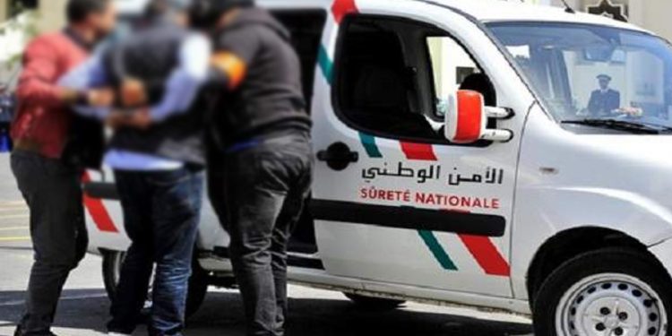 أمن طنجة يوقف مغنيا مشهورا بسبب “الكوكايين”