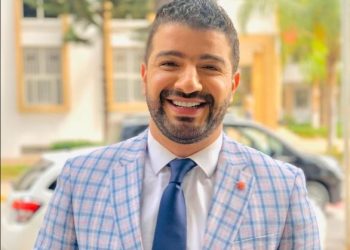 بعد عدة مشاكل الفنان حمزة الفيلالي يعيد فتح مطعمه