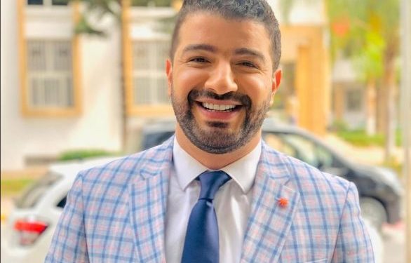 بعد عدة مشاكل الفنان حمزة الفيلالي يعيد فتح مطعمه