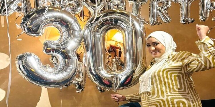 المؤثرة سارة أبو جاد تشارك متابعيها أجواء احتفالها بعيد ميلادها