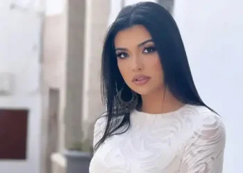 سلوى زرهان تتحدى الشكوك وتكشف عن عمرها الحقيقي