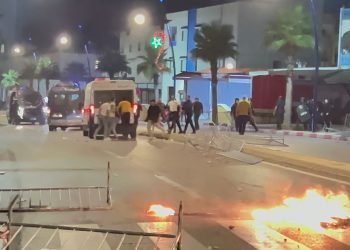 أحداث الفنيدق تجر أخنوش للمساءلة البرلمانية