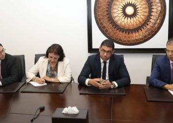 مباحثات ثنائية تجمع بنسعيد بوزير الإعلام الفلسطيني بالرباط