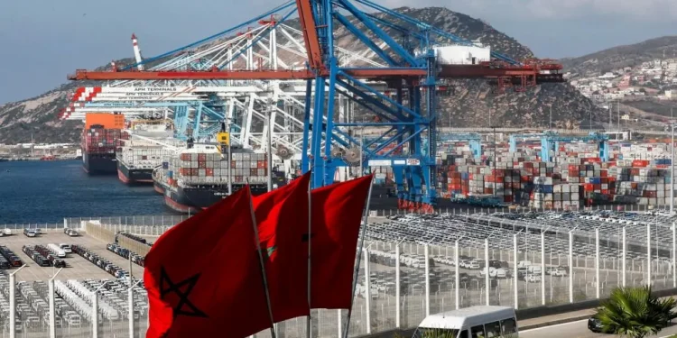 المغرب يحقق نموا اقتصاديا بـ 2.4 % خلال النصف الثاني من السنة