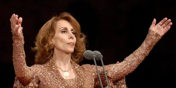 بعد الهجوم الإسرائيلي..”فيروز” تغرد من أجل لبنان