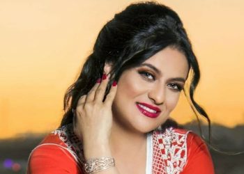 فاطمة الزهراء بناصر تبدع في أغنية “Je t’aime”