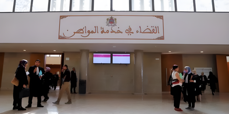 شلل المحاكم يصل للبرلمان