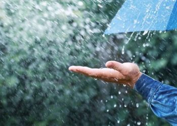 نشرة إنذارية… تساقطات مطرية رعدية جد قوية مرتقبة بمناطق مغربية