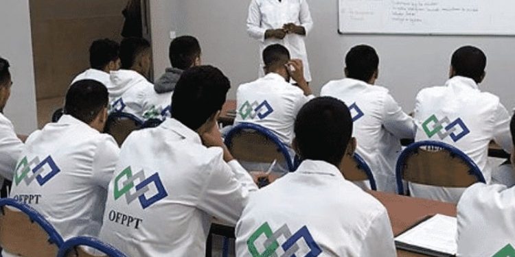 مستخدمو التكوين المهني يستفيدون من زيادة 1000 درهم في الأجور