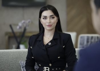 بعد طلاقها هذا أول تعليق لفرح الفاسي