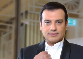 رجل أعمال يتهم إيهاب توفيق بالاحتيال