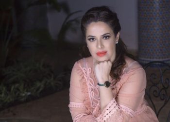 الفنانة سناء مرحاتي تغادر برنامج “ستارلايت”