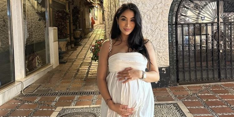 ماريا نديم ترزق بمولودها الأول