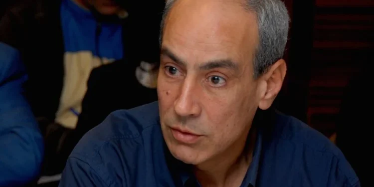 النيابة العامة تأمر بوضع فؤاد عبد المومني تحت الحراسة النظرية