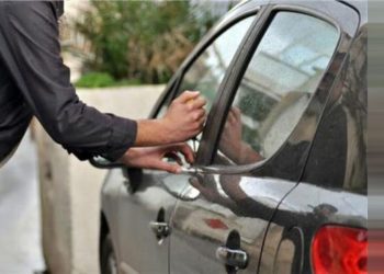 توقيف أربعة أشخاص للاشتباه في ارتباطهم بشبكة إجرامية تنشط في سرقة السيارات
