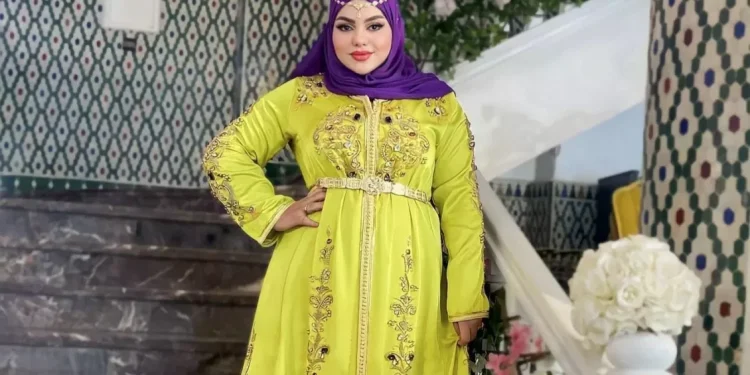 المؤثرة سارة الركراكي تجري عملية جراحية